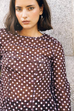 Cargar imagen en el visor de la galería, Burgundy polkadot Top
